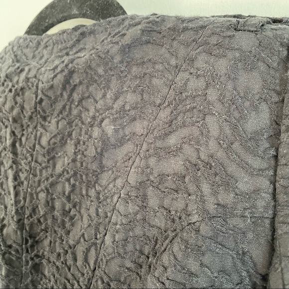 Zara Women Black Textured Crop Utility Jacket w/ Gold Details Size:XSmall - Picture 13 of 17